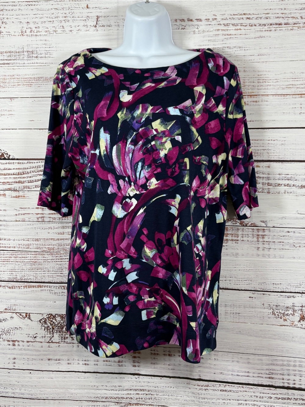 Chicos Navy Artsy Print Short Sleeve Top
